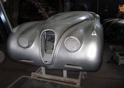 Jaguar xk 120 OTS body and chassis